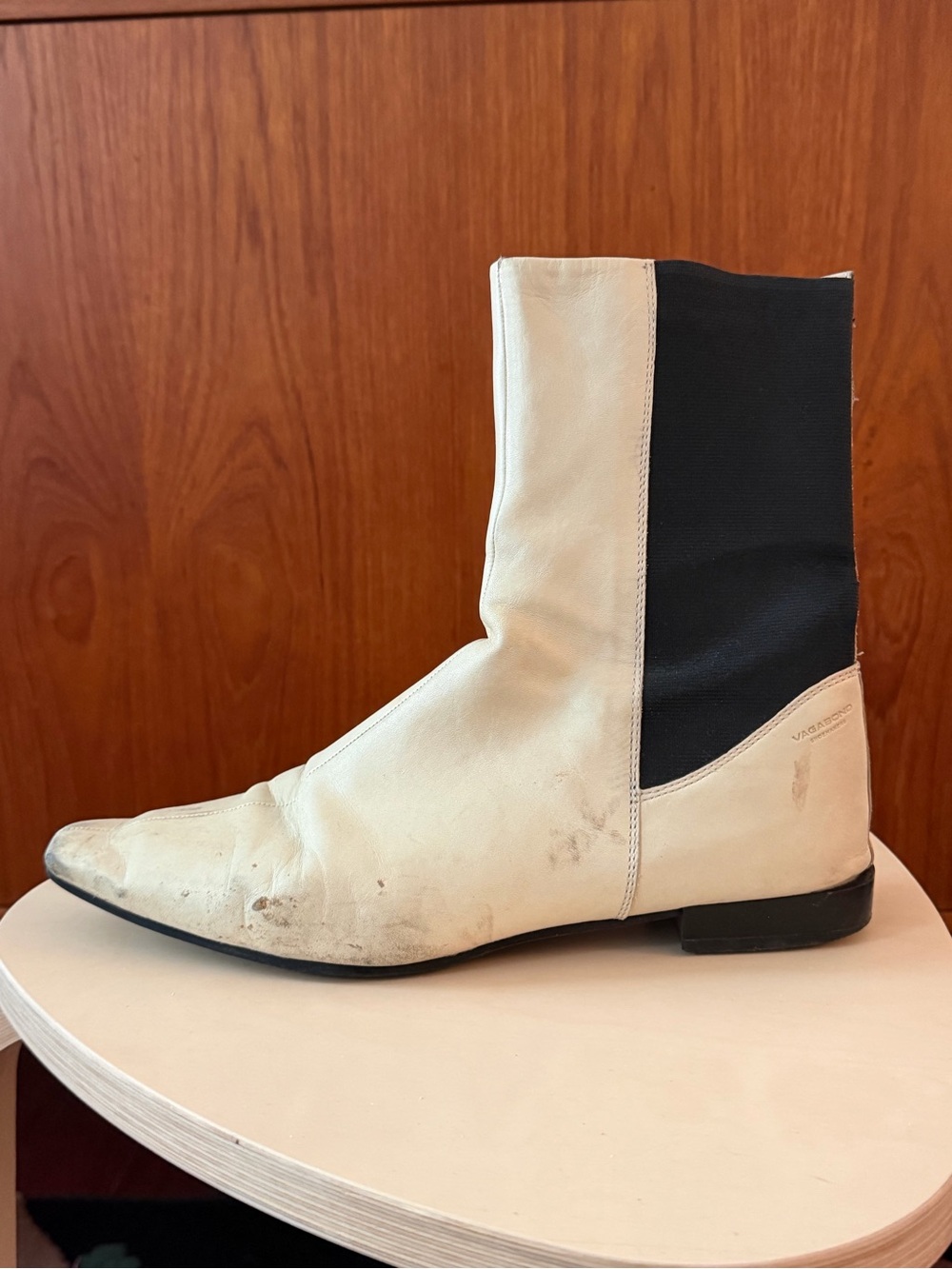 Vagabond White Leather Ankle Boots with Black Elastic Panel